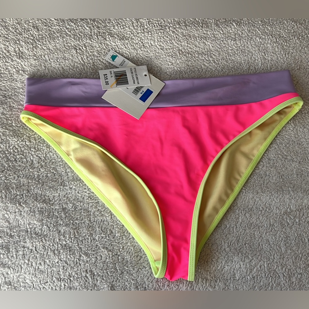 Cyn & Luca Bikini Bottoms 🌺NWT🌺